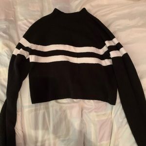 Hollister sweater